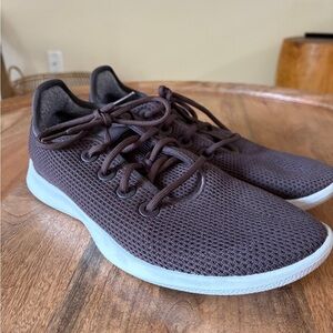allbirds Lightweight Brown Tree Runners | Mens 10